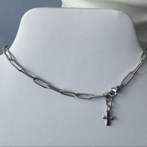 Stainless Steel Paperclip Anklet with Cross - Picture 8 of 8